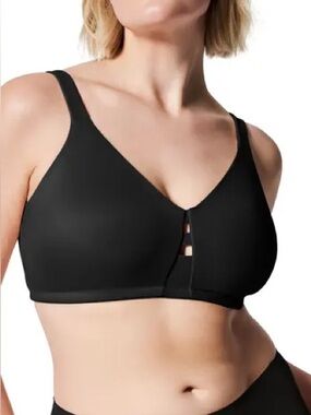 Black Seamless Front Wireless Comfort Bra SPANX Low Profile Minimizer Bra